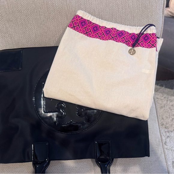 Tory Burch Black Tote with Glossy Logo - Picture 11 of 13